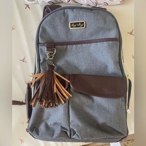 Itzy ritzy full size diaper bag